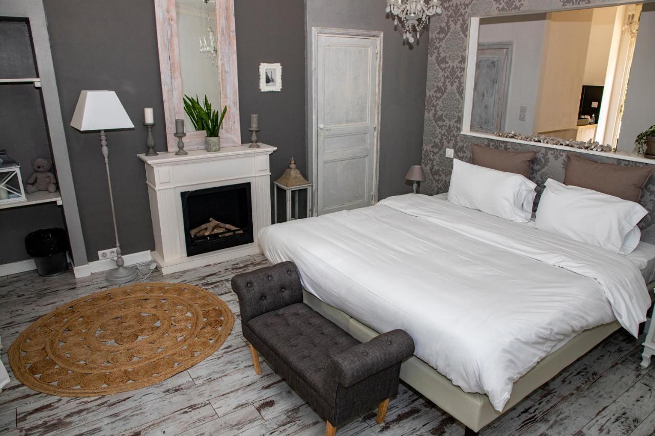 Les Suites De La Domaine Chateau De Fretoy Morlet ภายนอก รูปภาพ